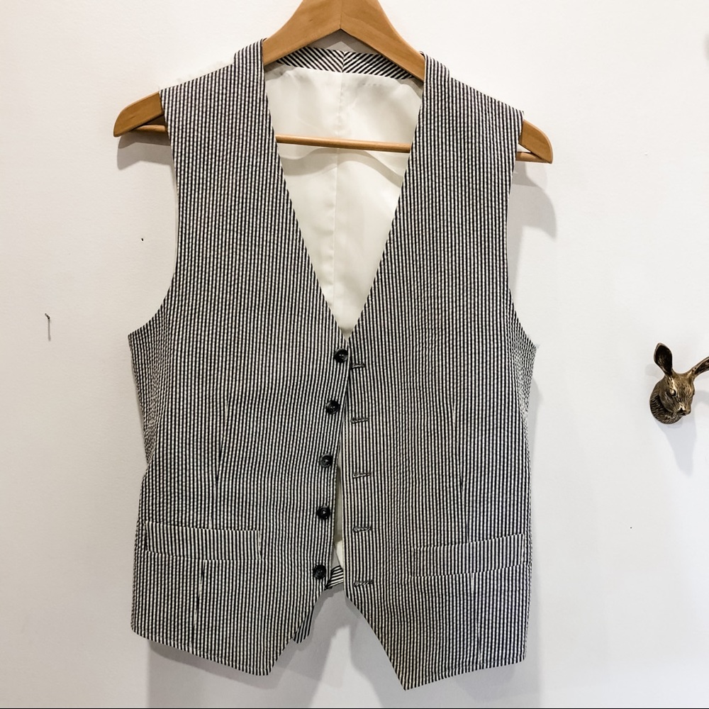 Seersucker vest